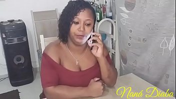 Fazendo sexo com amiga negra meio gorda peituda