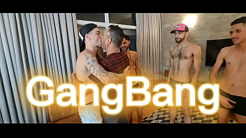 Vídeo de sexo gay com artista brasileiro e conhecido