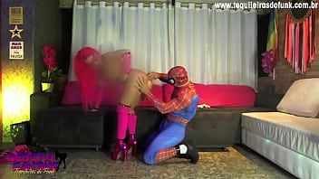 Homem-aranha e elsa fazendo sexo