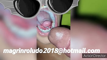 Site de sexo engolindo a propria porra