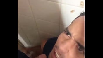 Sexo gay asiático banheiro publico