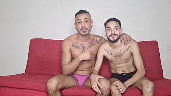 Vazou video gay sexo