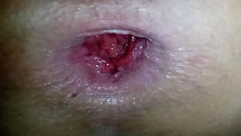 Video curto sexo anal submissa cu bem aberto