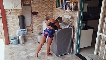 Daiane e seu vizinho sexo forno