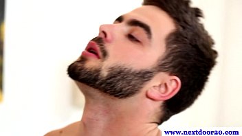 Video de sexo gay caseiro com caipira peludos