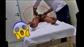 Senhoras asiáticas na massagem co massagistas safado sexo