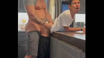 Gays fazendo sexo com paus grandes x videos