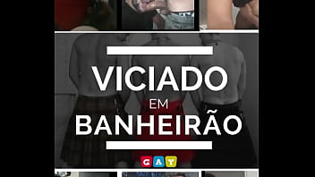 Sexo gay nos banheiros publicos