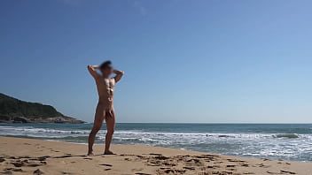 Praia do nudismo gay