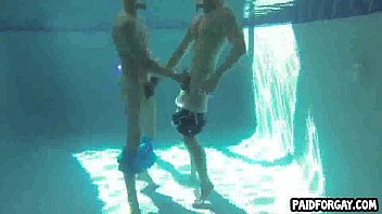 Sexo gay água mineral x vídeos