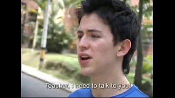 Professor assediando aluno sexo gay
