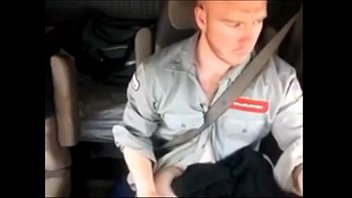 Video gay sexo com caminhoneiro
