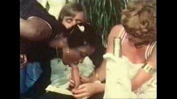 Video antigo de sexo com negras empregada